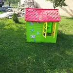 فيلة هيلز سراييفو