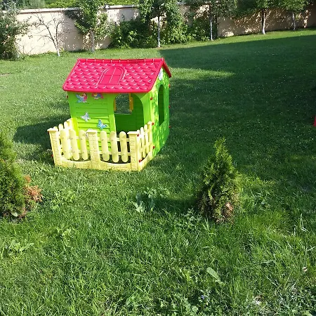 Hills Sarajevo